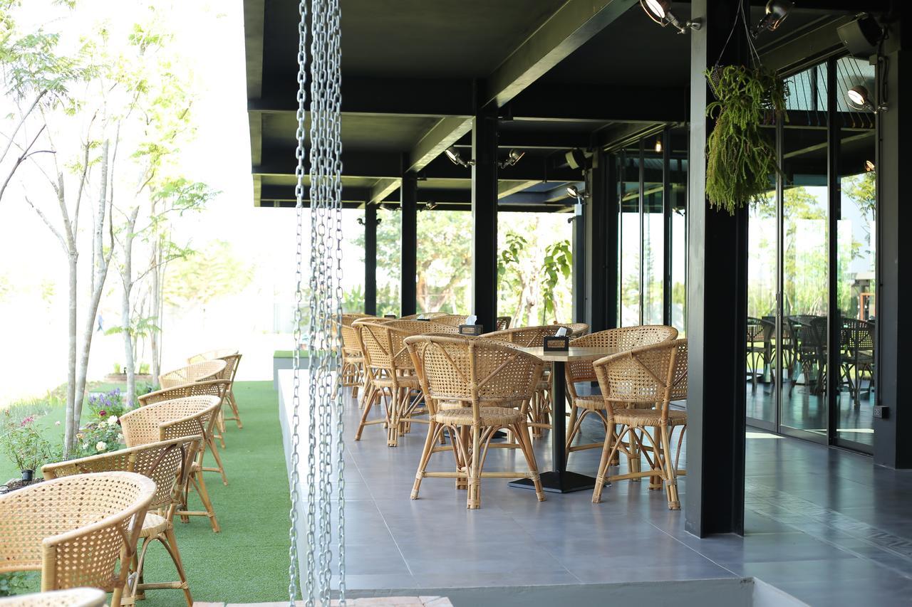 Navela Hotel & Convention Ratchaburi Exteriér fotografie