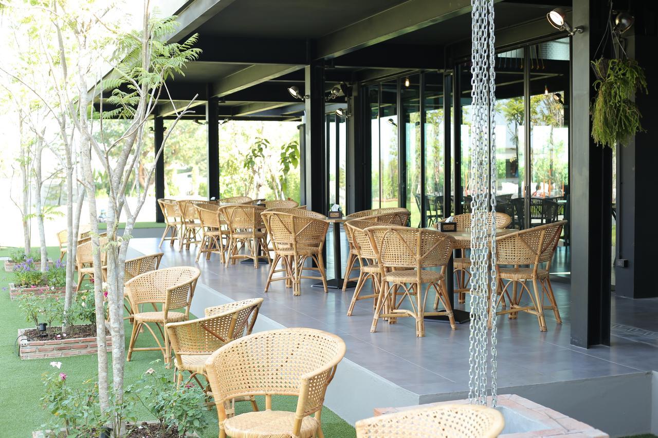 Navela Hotel & Convention Ratchaburi Exteriér fotografie